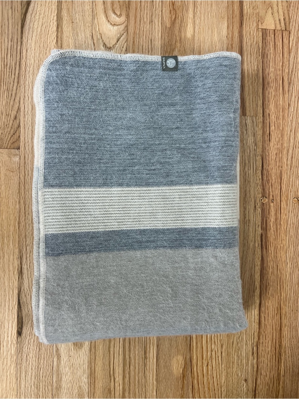 Shupaca Alpaca Throw Blanket